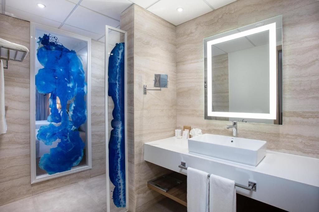 rooms-luxury-swim-out