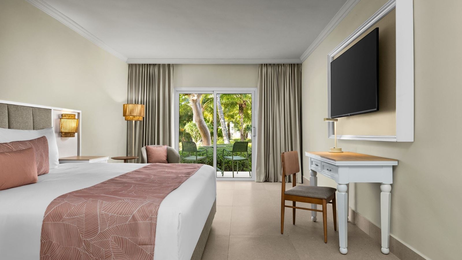 rooms-standard-tropical-view