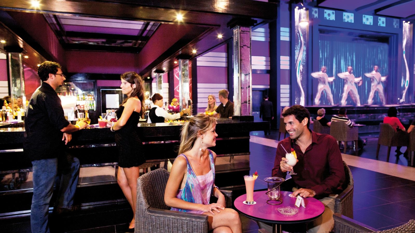 bars-lounge-bar-la-fiesta