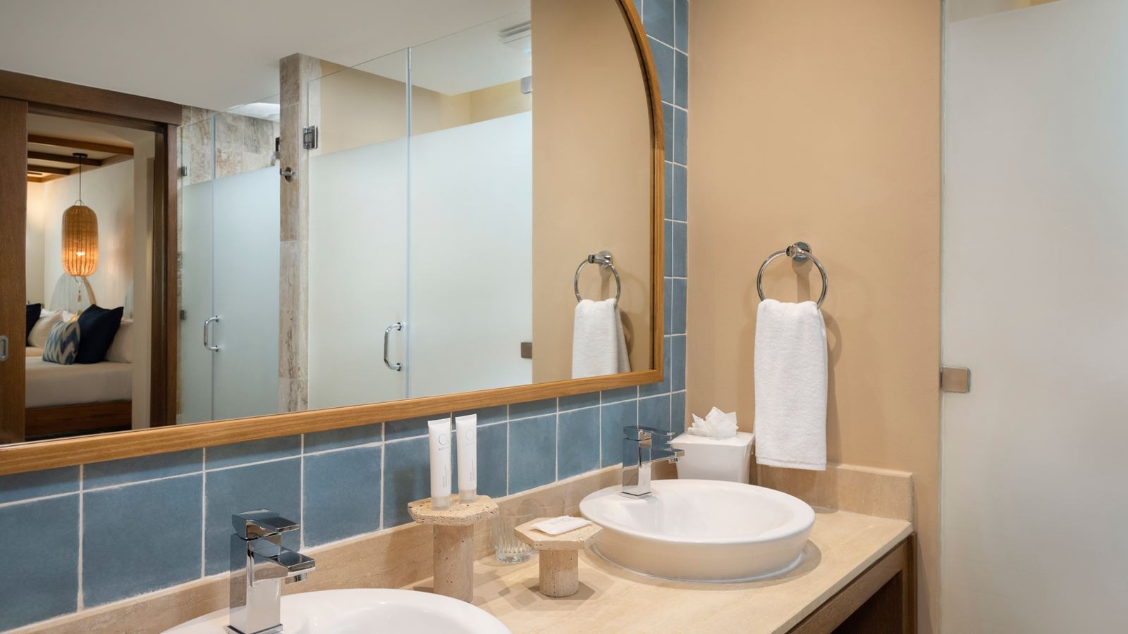 rooms-suite-zel-swimup