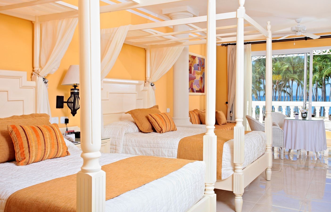 rooms-junior-suite-deluxe-ocean-front