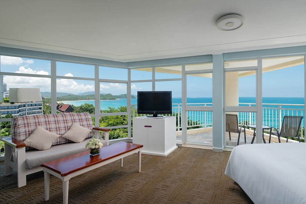 rooms-panoromic-sea-view-room-king