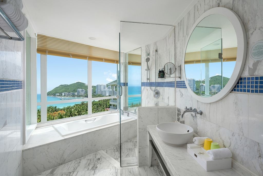 rooms-panoromic-sea-view-room-king