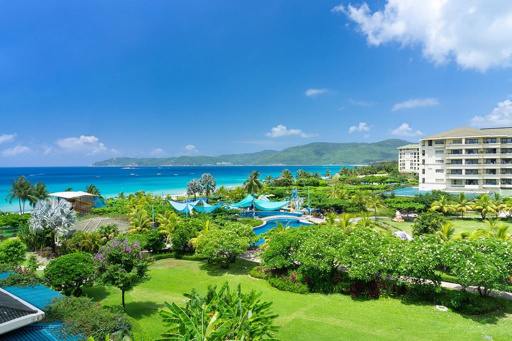 rooms-selected-deluxe-sea-view-room-area-1