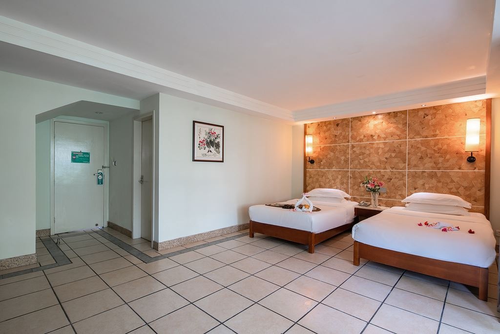 rooms-elegant-garden-view-king-bedtwin-bed