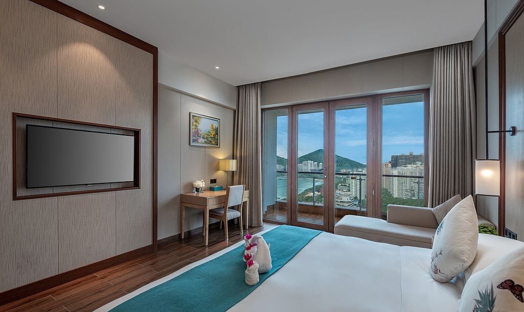 rooms-deluxe-seaview-room