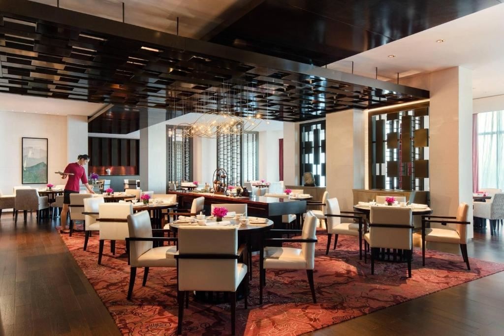 restaurants-restaurants