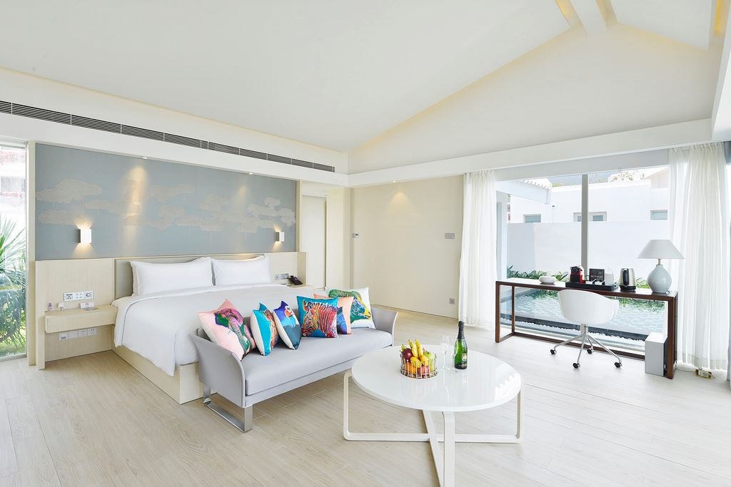 rooms-one-bedroom-pool-villa-garden-view