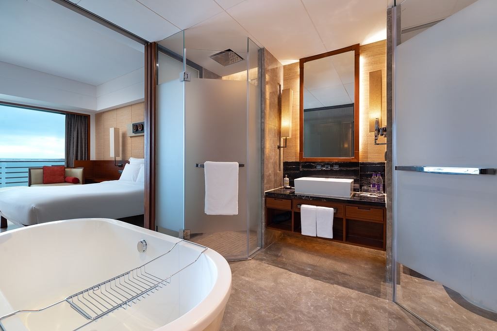 rooms-executive-deluxe-ocean-view-room