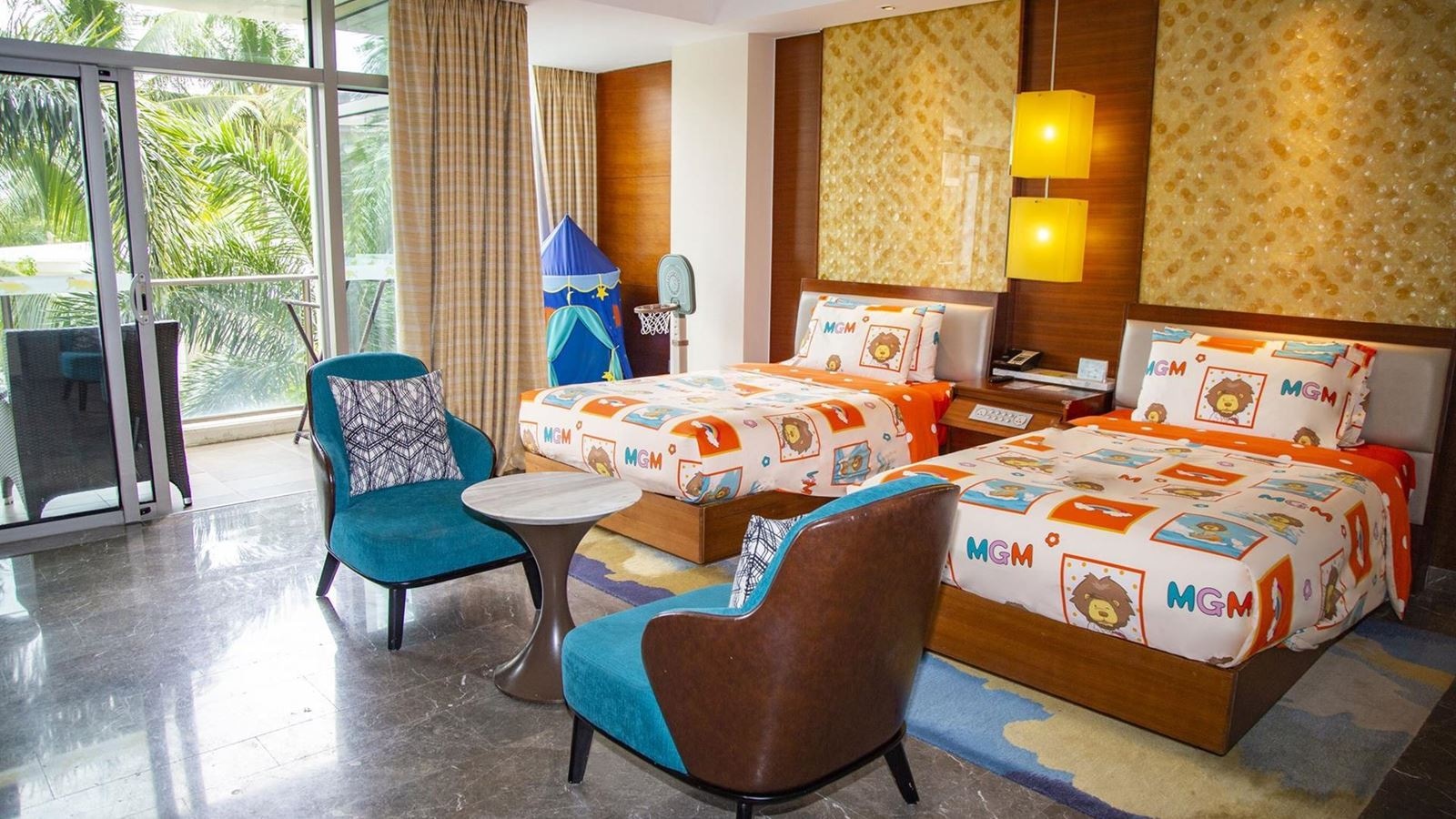 rooms-deluxe-garden-view-family-room