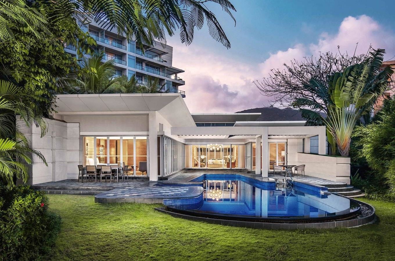 rooms-one-bedroom-villa-with-constanttemperature-swimming-pool