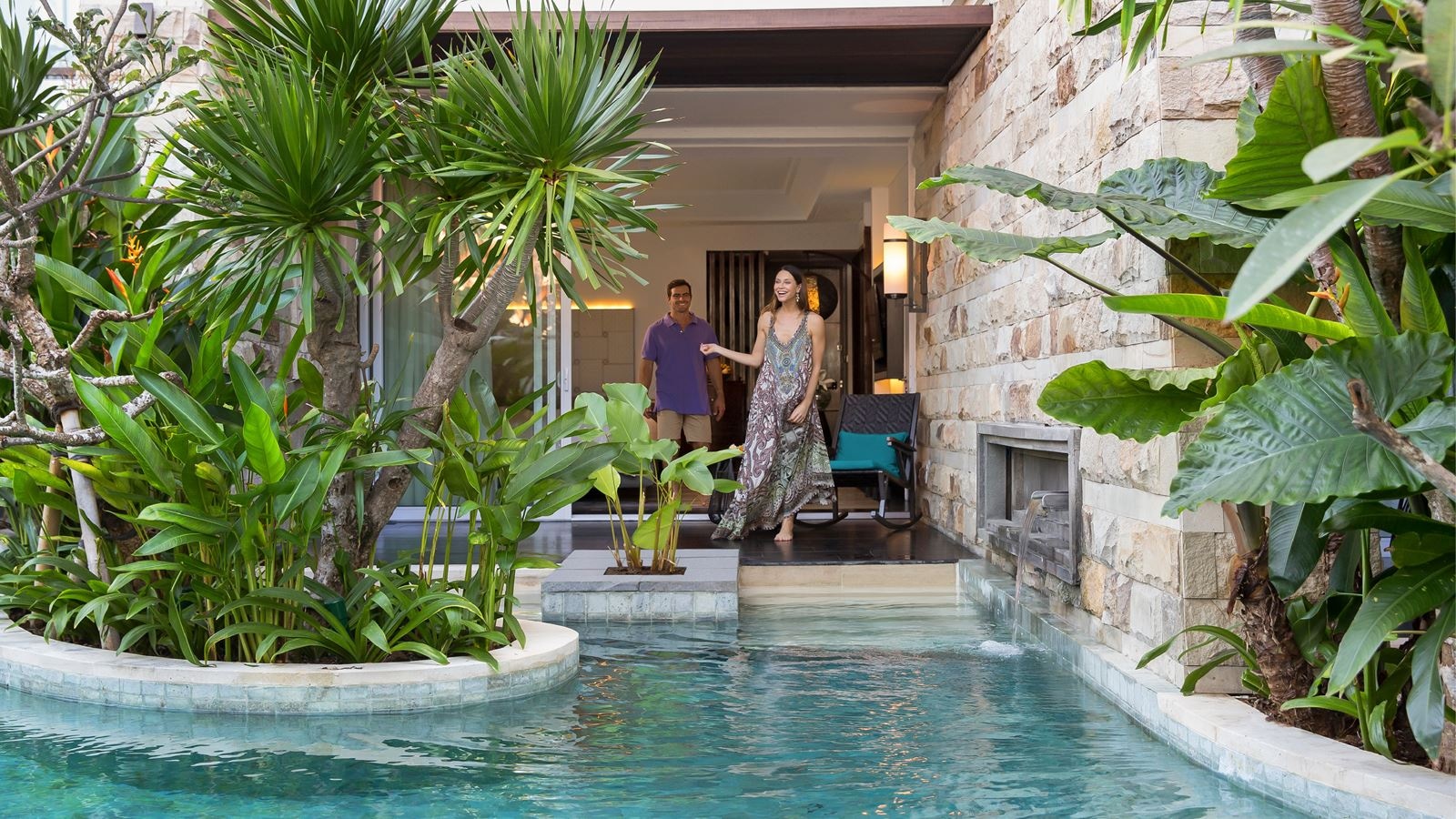rooms-luxury-room-pool-access