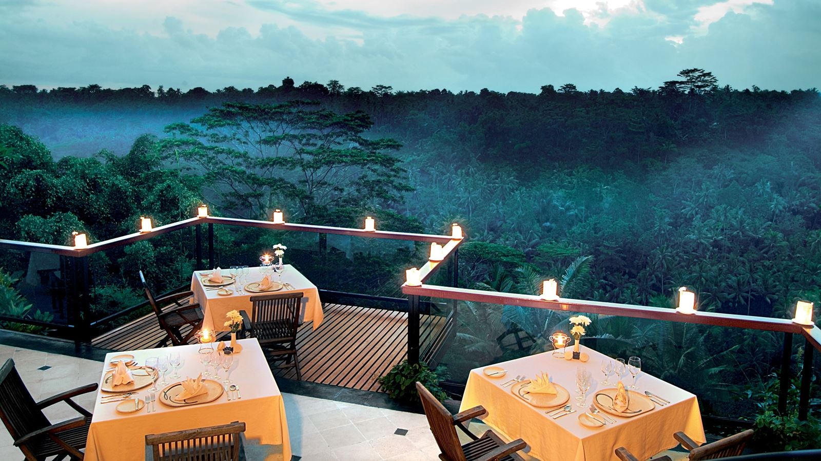 restaurants-la-view-restaurant