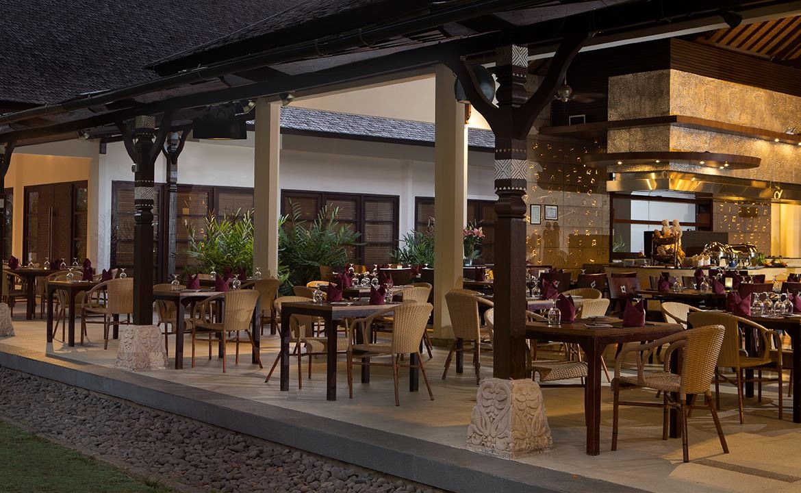 restaurants-the-square