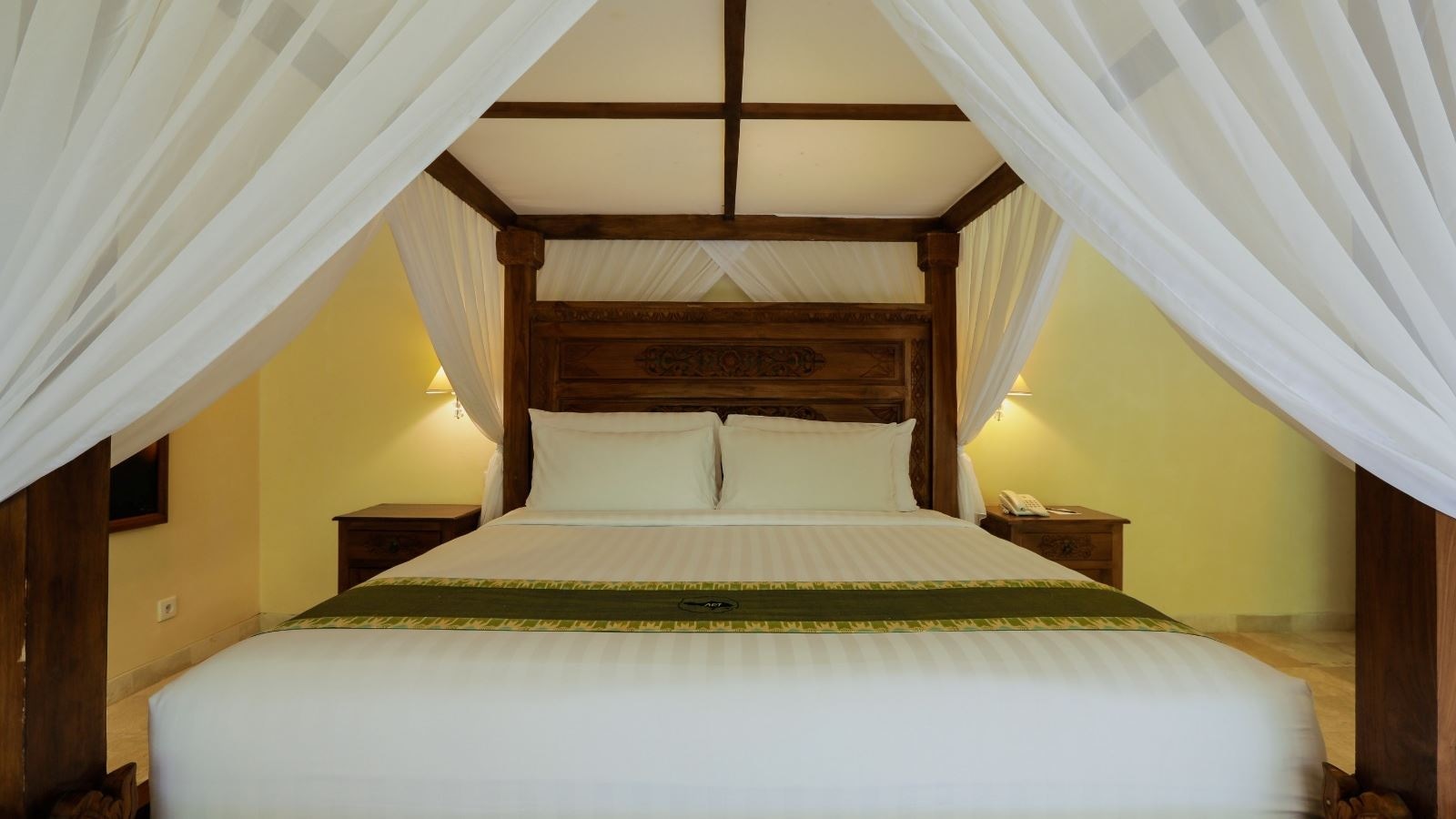 rooms-one-bedroom-jungle-suite