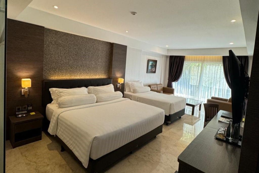 rooms-deluxe-family-studio