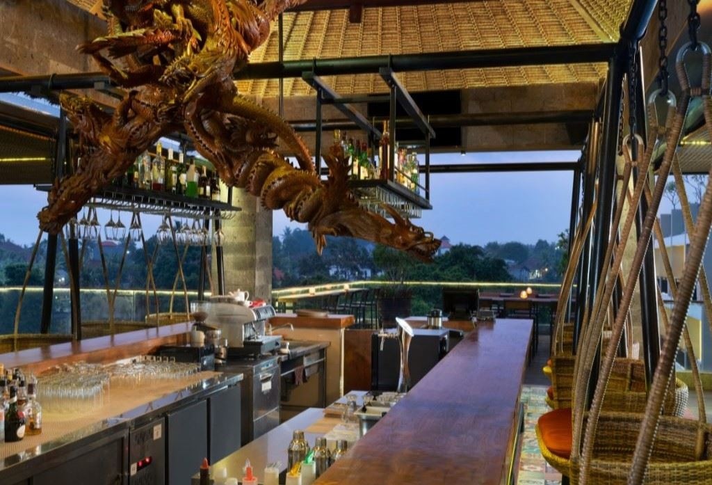 restaurants-naga-bar