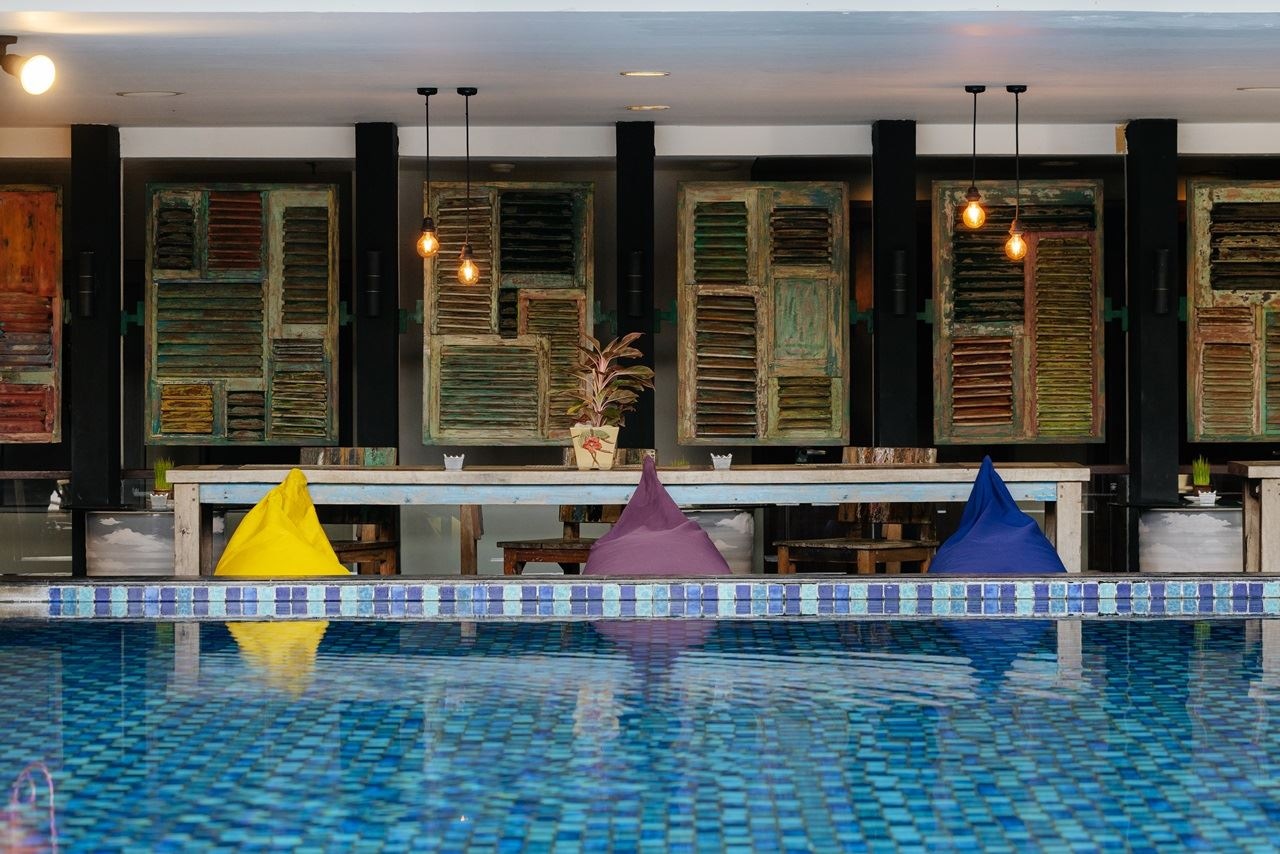 bars-manimanika-restaurant-and-bar