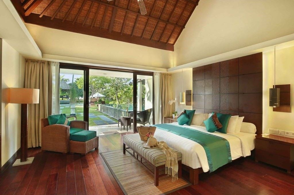 rooms-one-bedroom-pool-villa