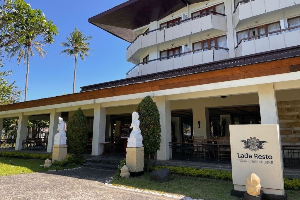 restaurants-lada-resto