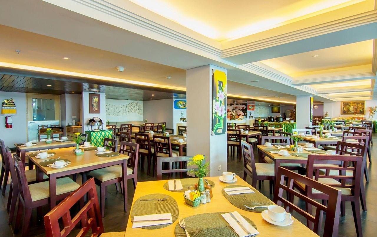 restaurants-anggrek-restaurant