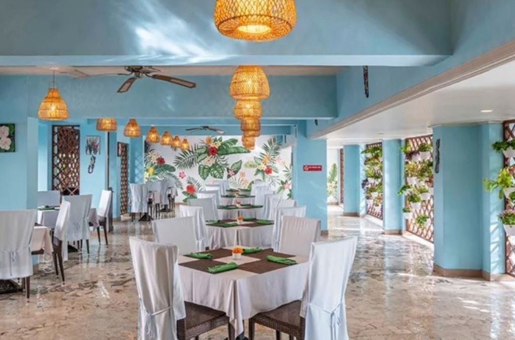 restaurants-café-komodo