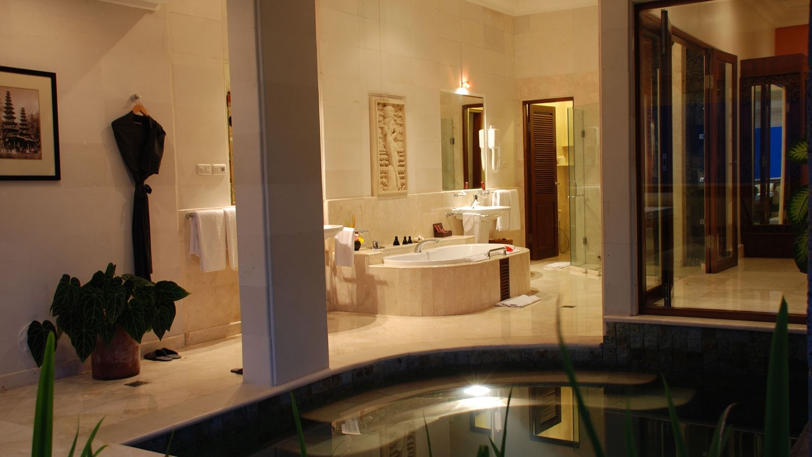 rooms-one-bedroom-pool-villa--pool-suite-