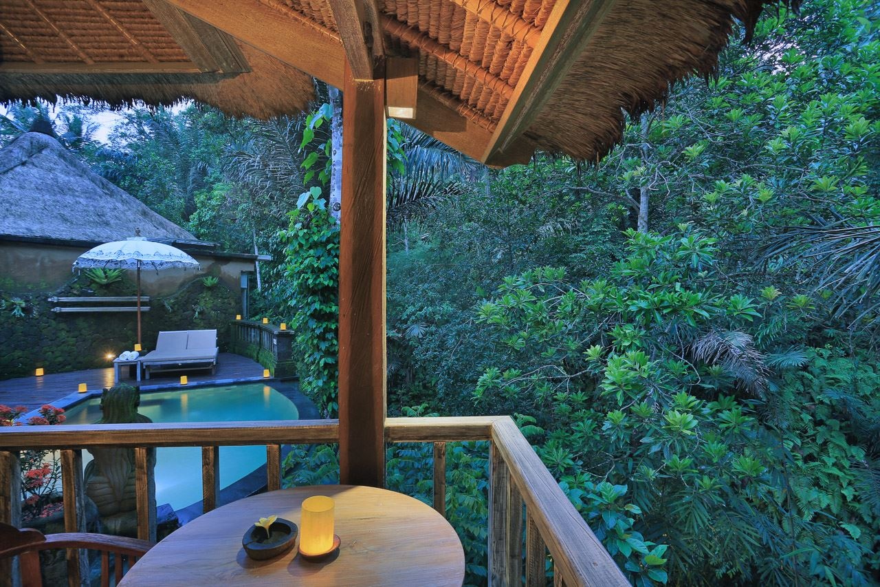 rooms-river-edge-pool-villa