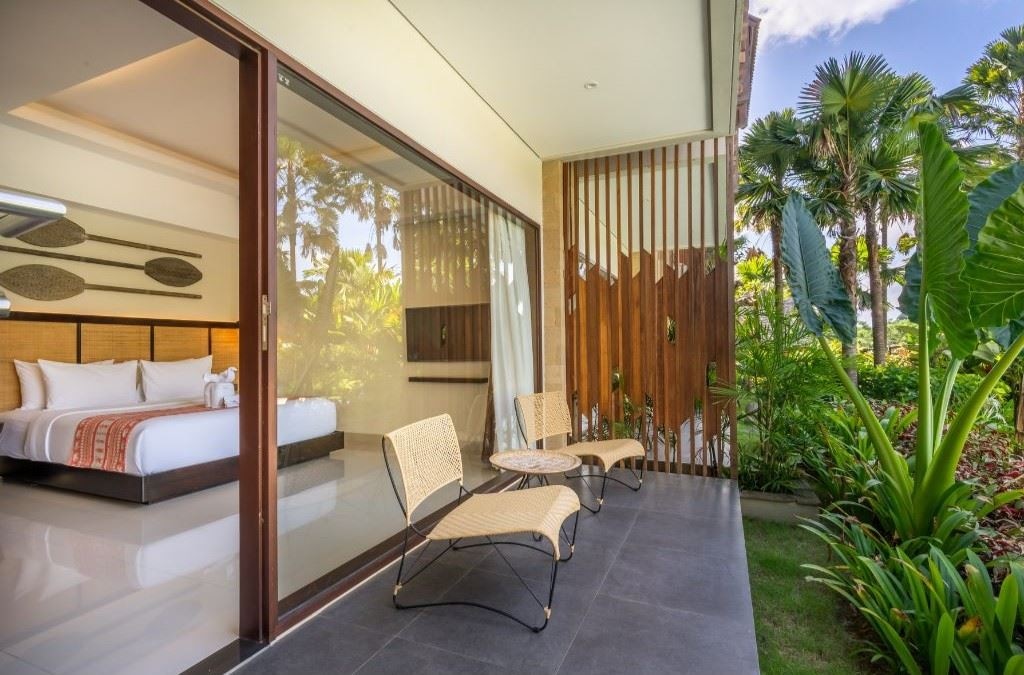 rooms-suite-pool-access