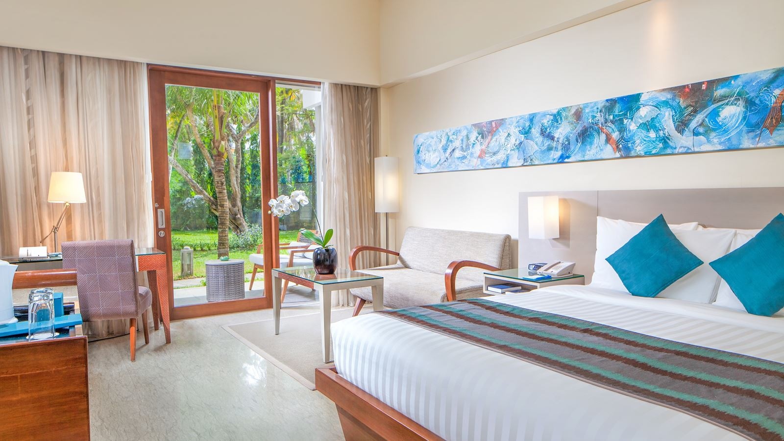 rooms-deluxe-gardenview