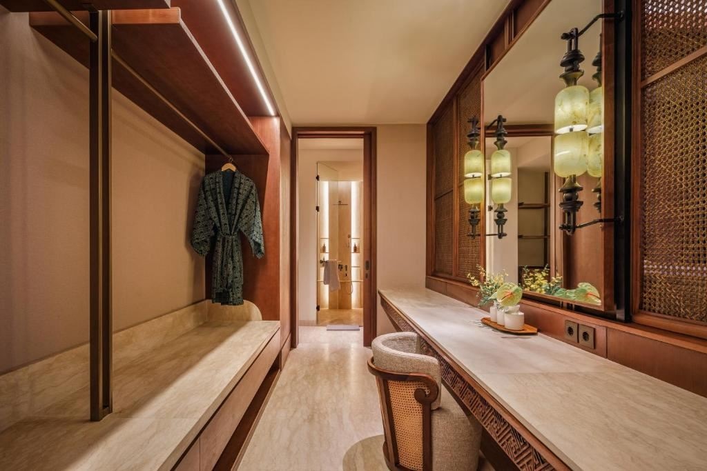 rooms-premier-tropical-suite