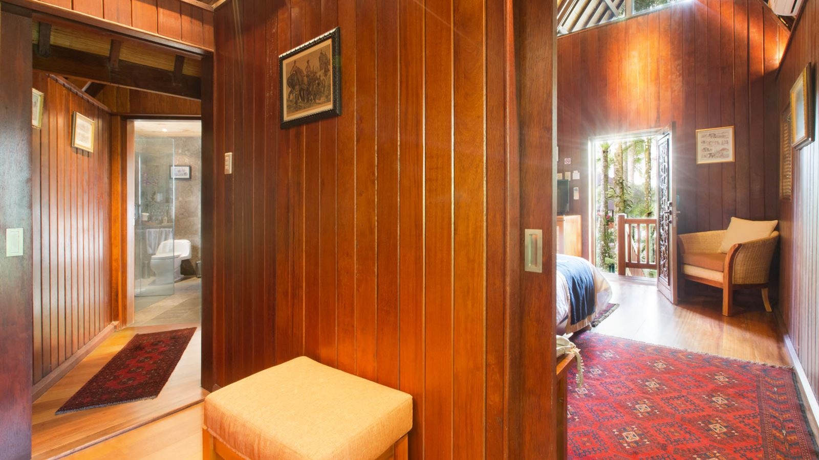 rooms-lake-side-room