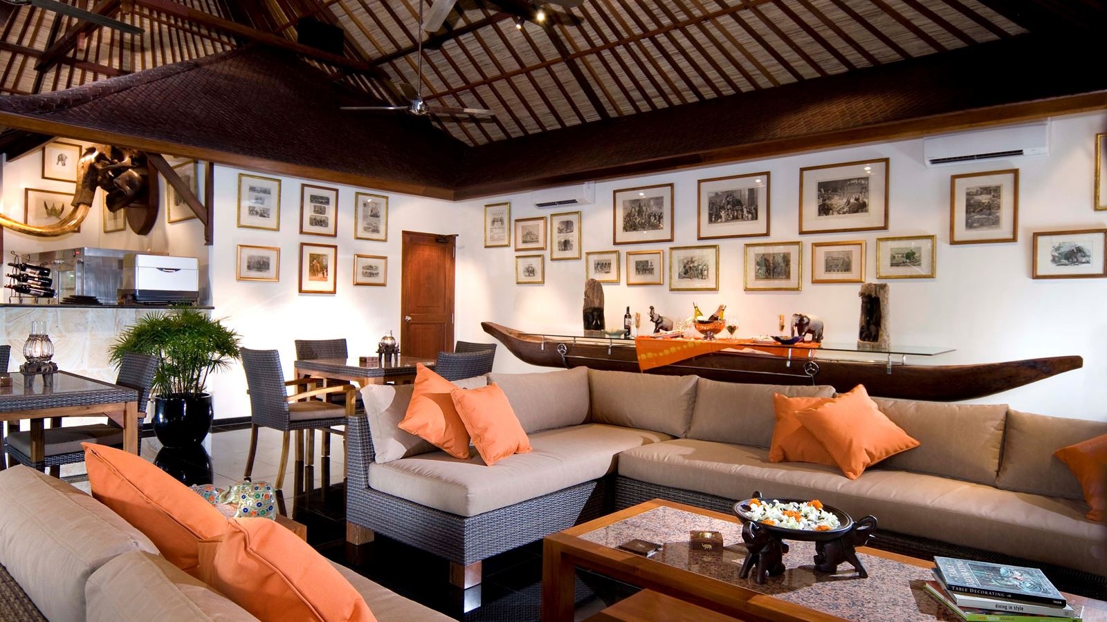 restaurants-mammoth-head-bar