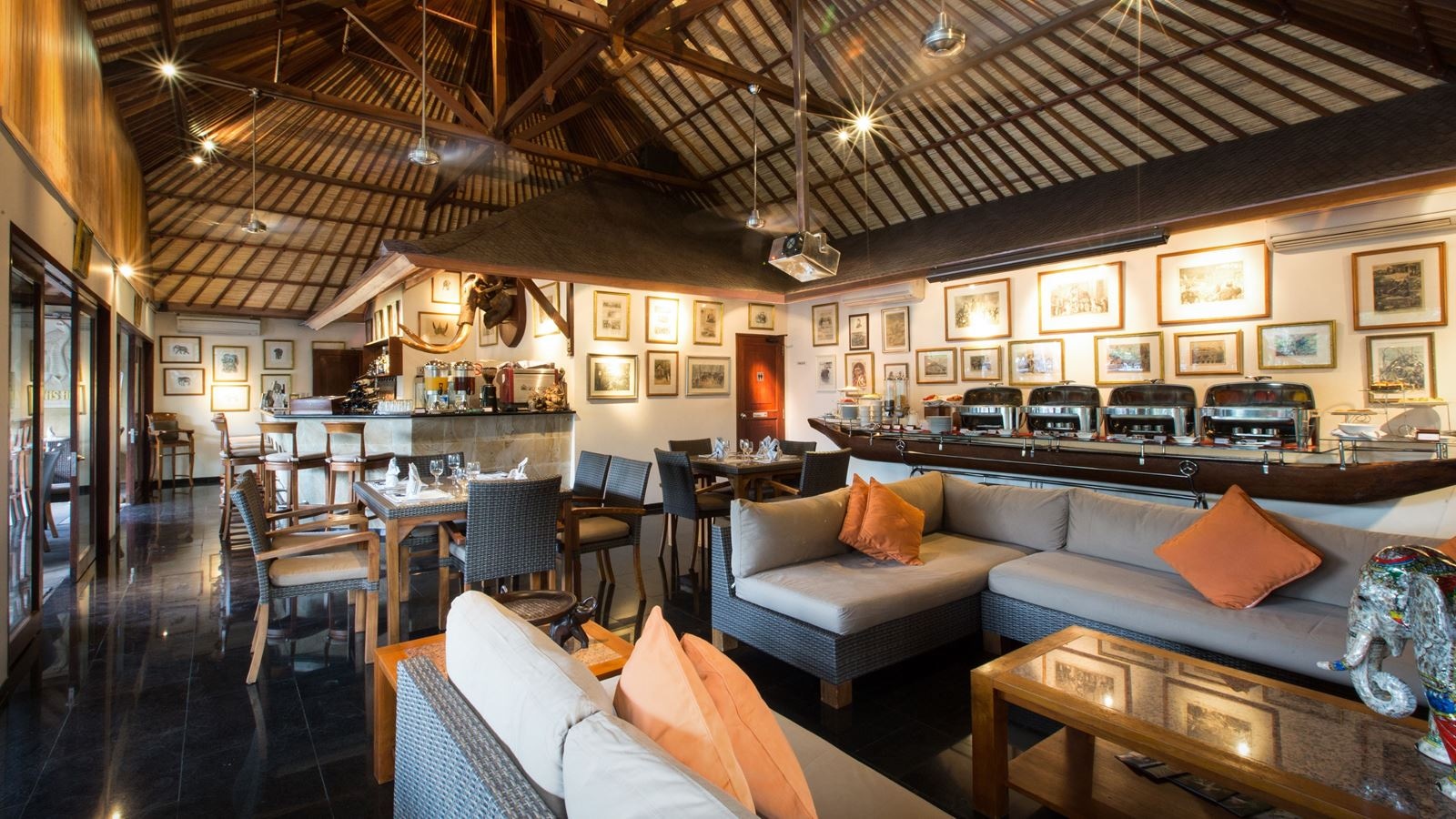 bars-tree-top-lounge