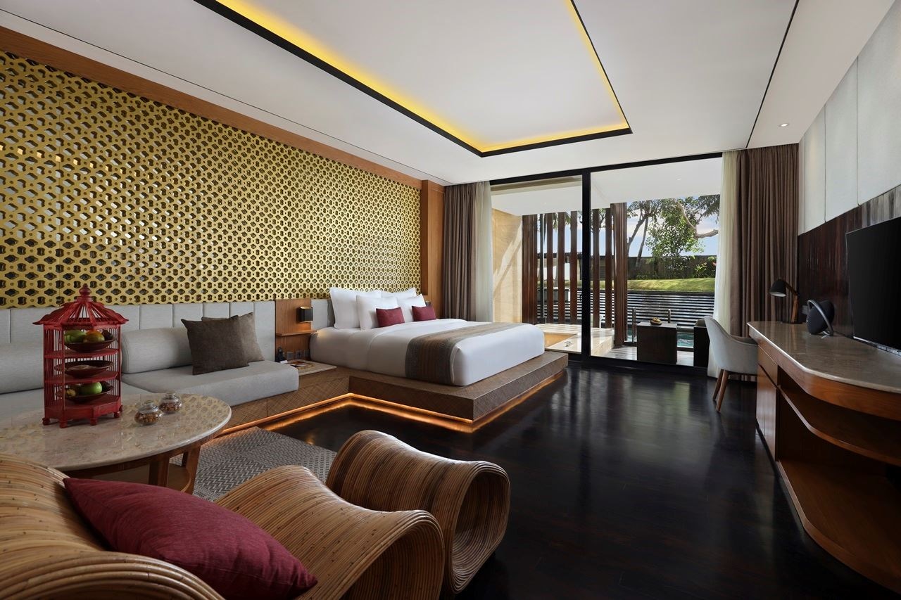 rooms-seminyak-pool-suite