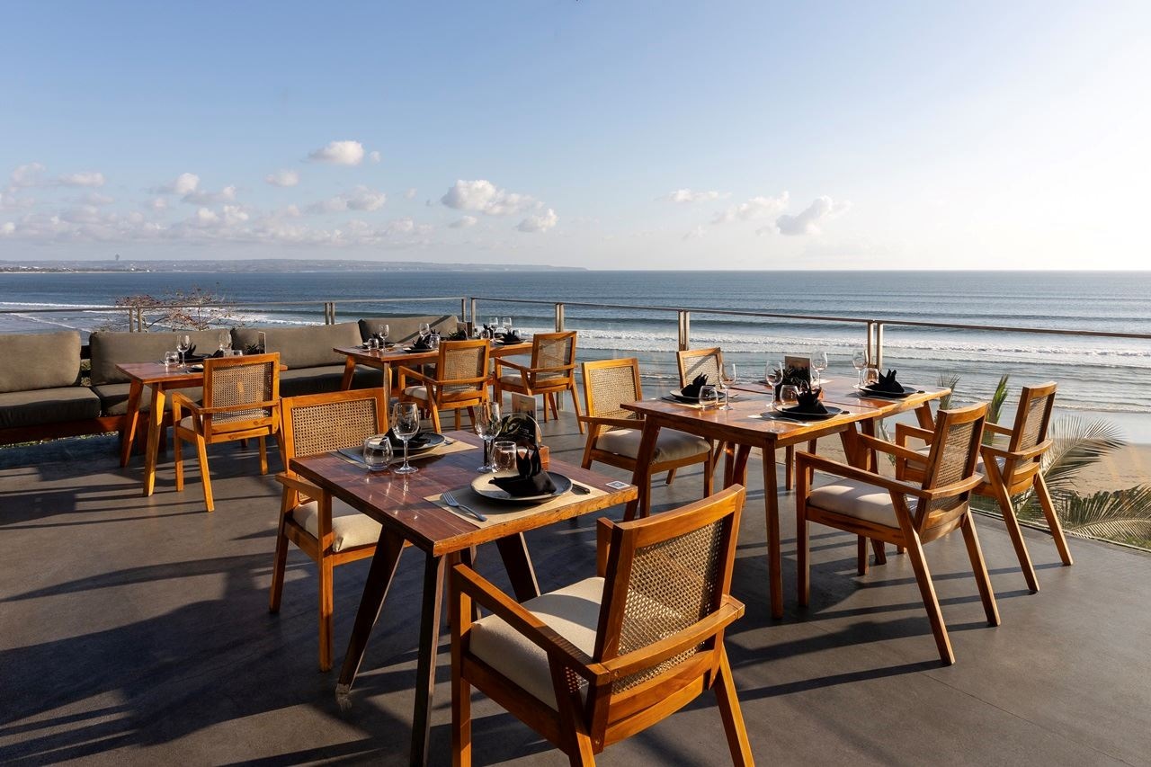 restaurants-moonlite-kitchen--bar