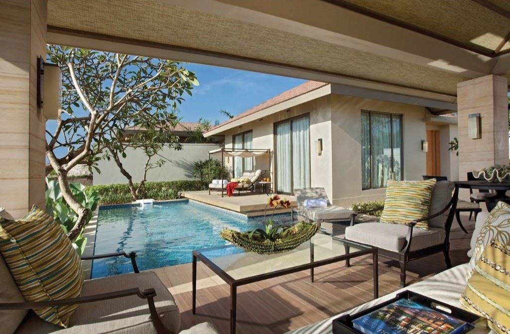 rooms-royal-villa-garden