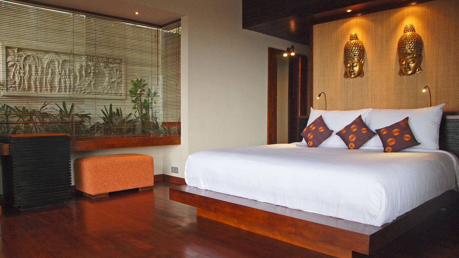 rooms-one-bedroom-villa