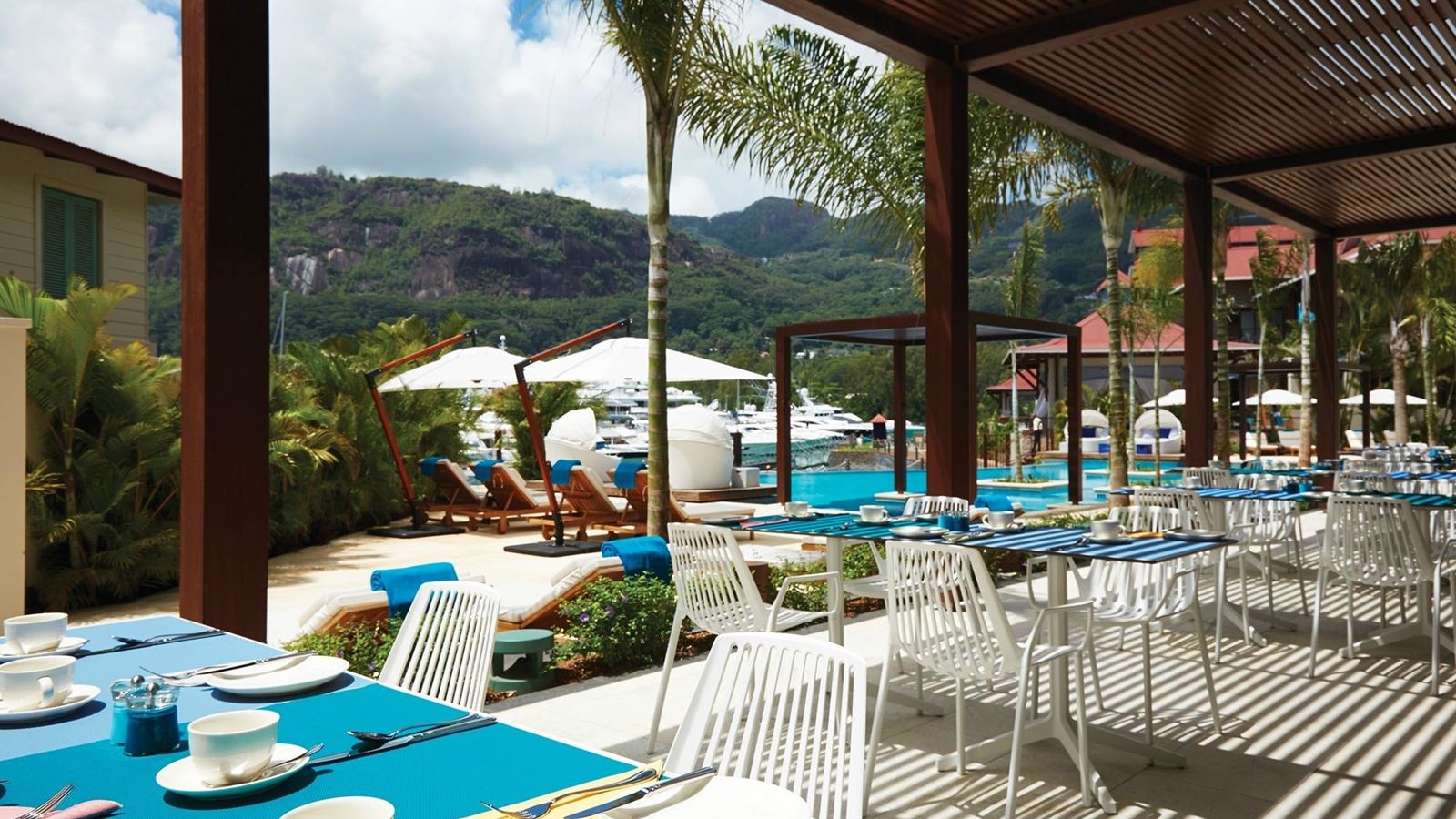 restaurants-marlin-bleu-restaurant