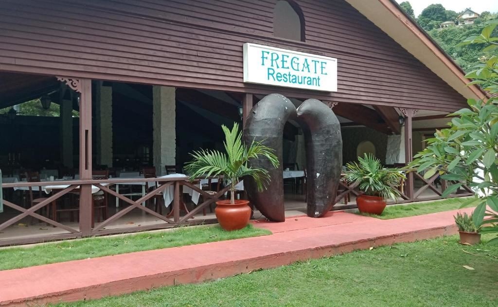 restaurants-fregate-restaurant