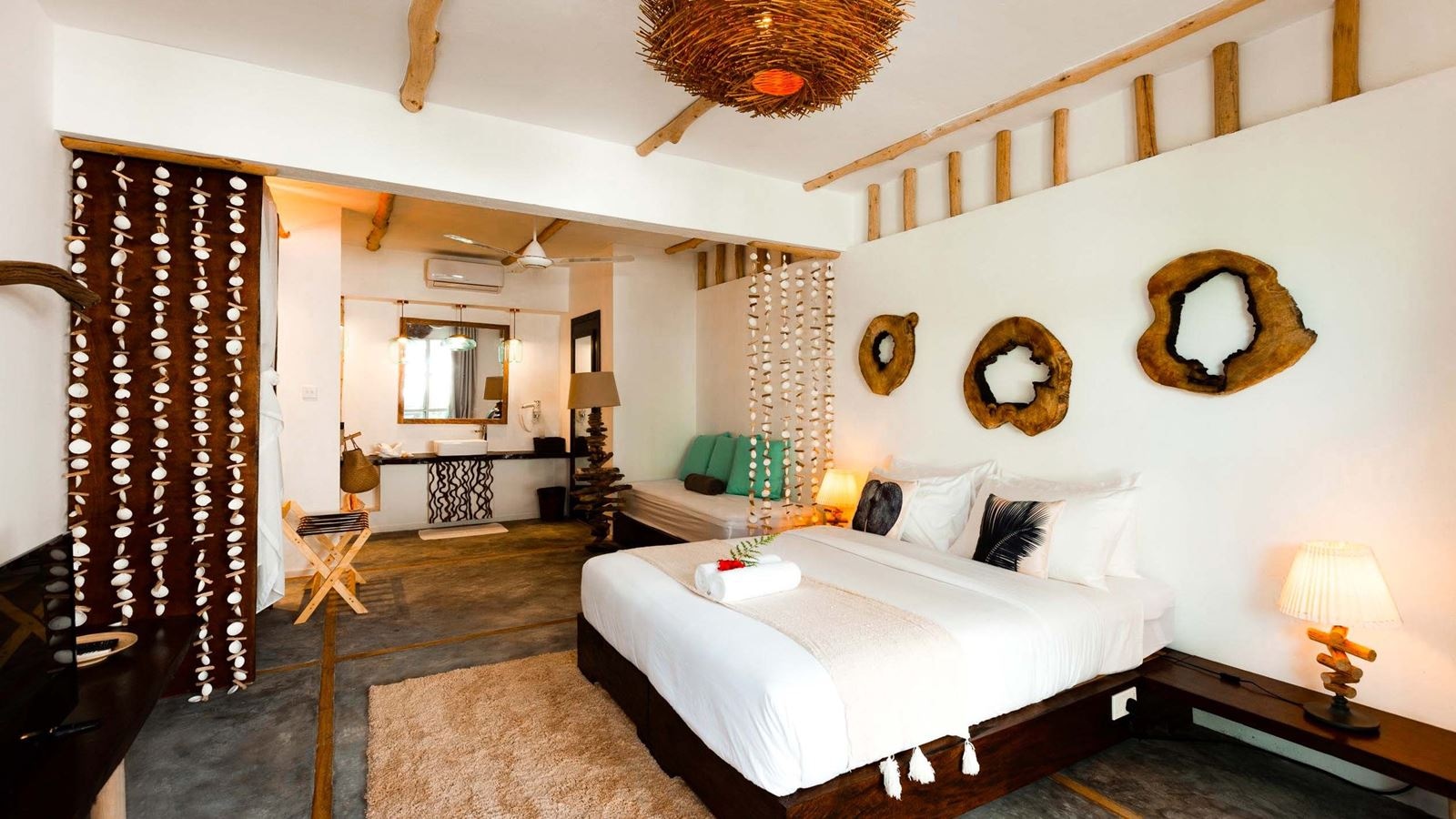 rooms-beach-house--beach-garden-room