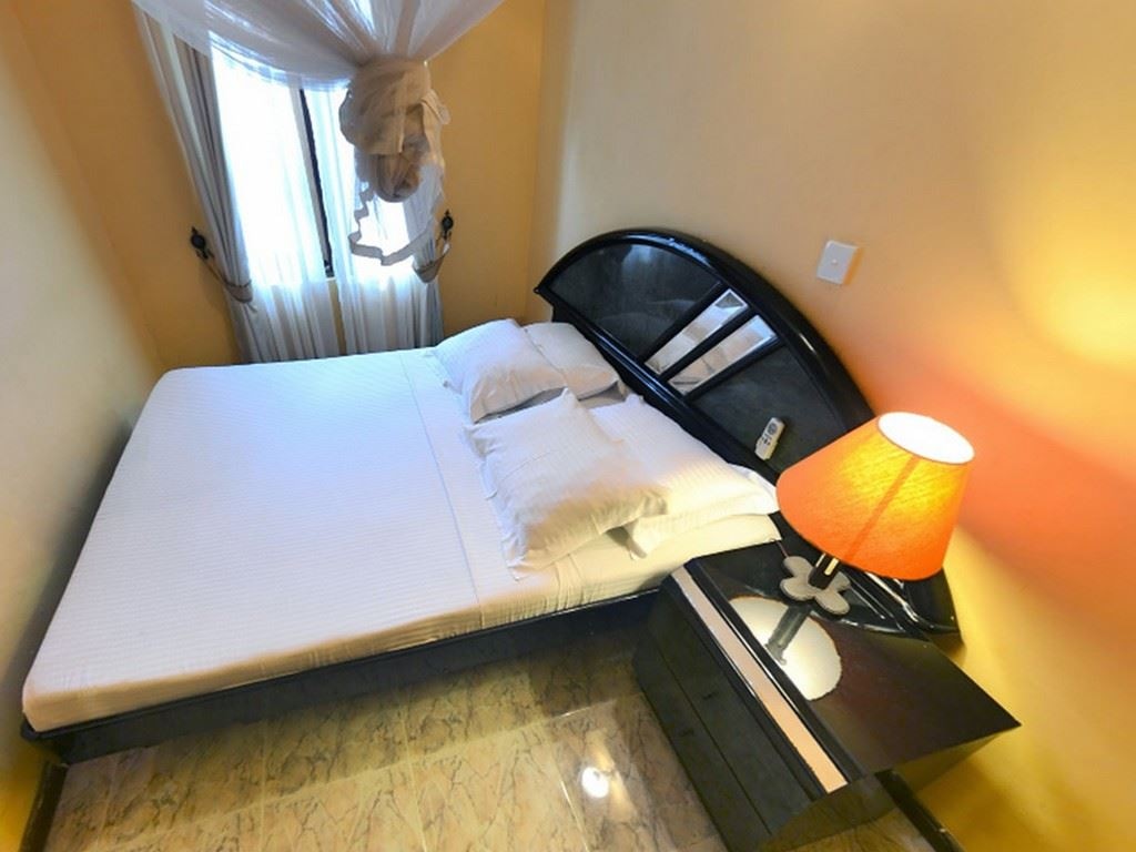 rooms-penthouse-room-with-private-swimming-pool