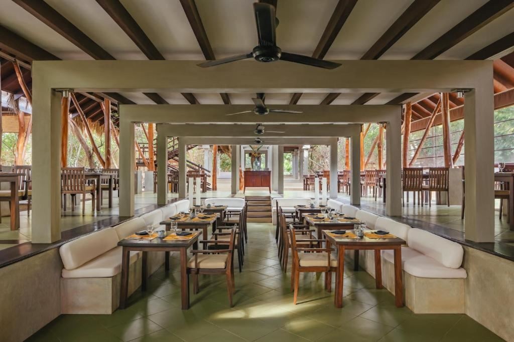 restaurants-main-restaurant