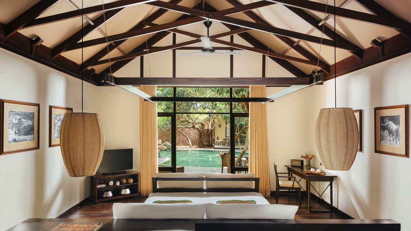 rooms-jungle-cluster-cabin