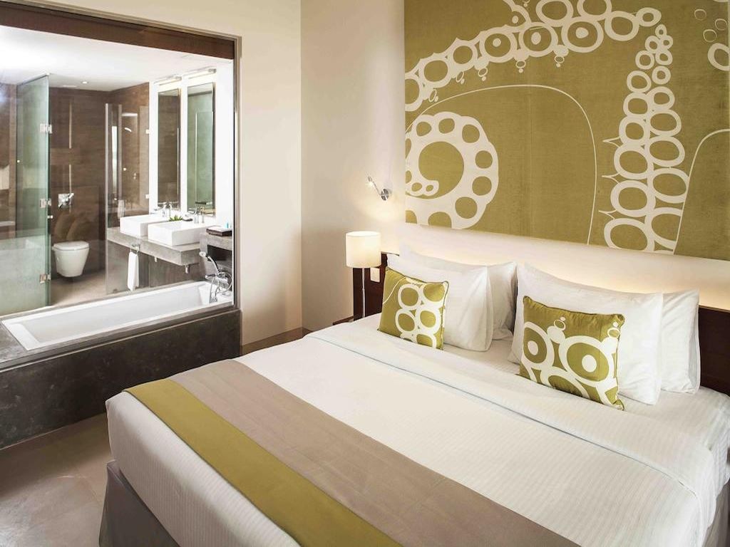 rooms-premium-deluxe-room
