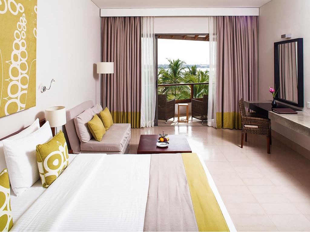 rooms-premium-deluxe-room
