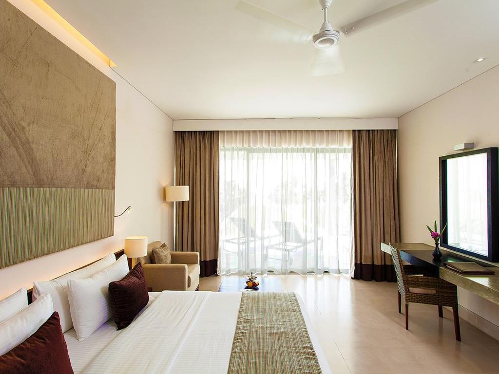 rooms-executive-suite-room