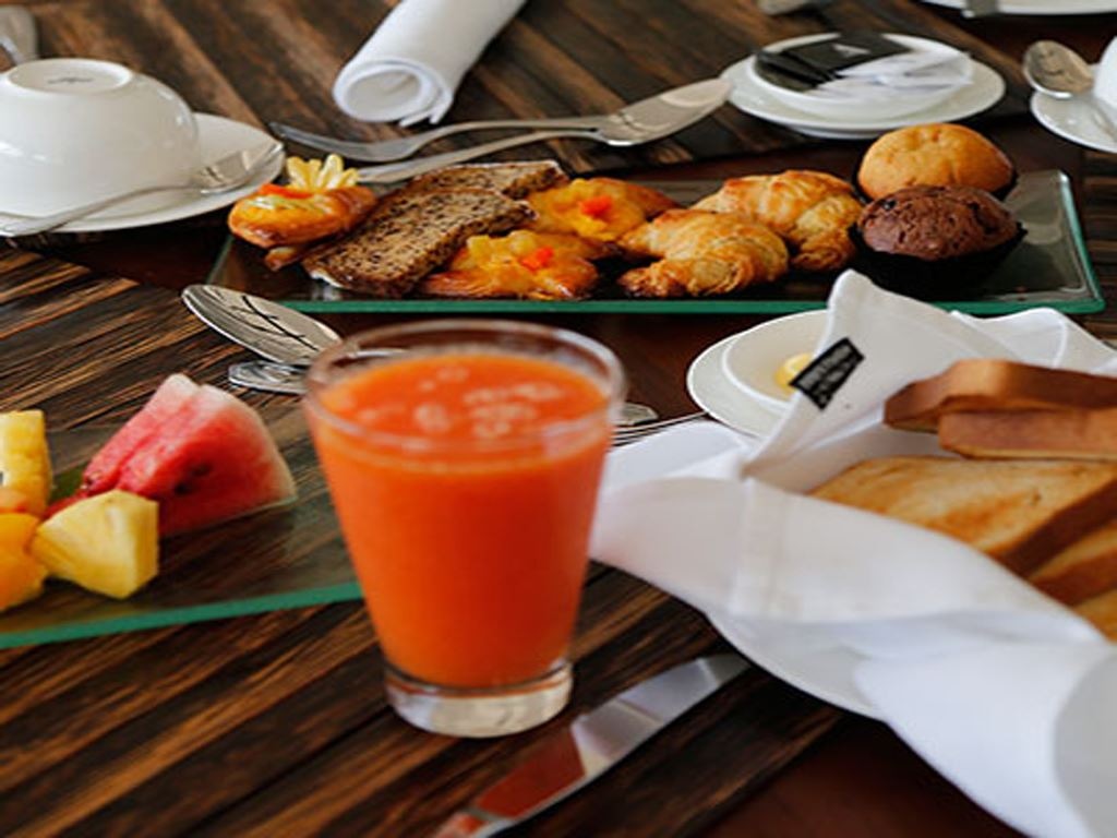 restaurants-the-dining-room