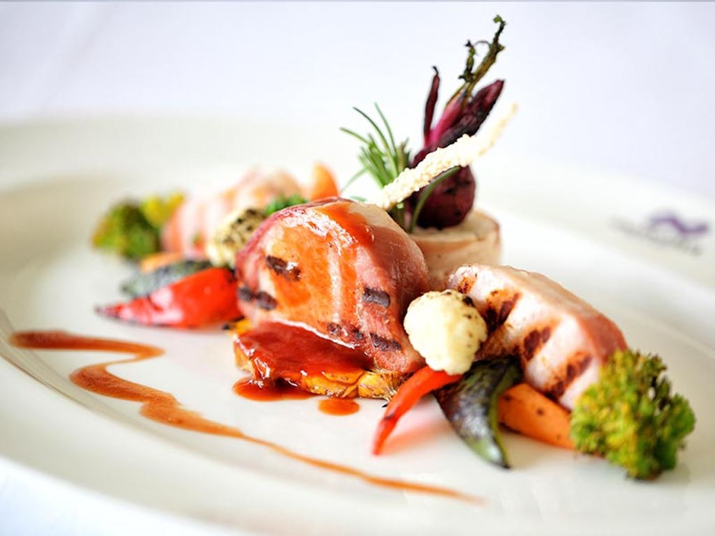 restaurants-the-river--fine-dining-restaurent