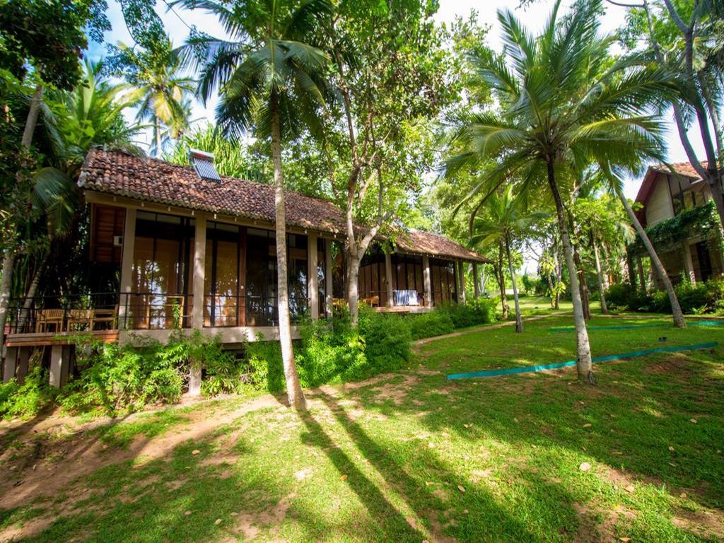 rooms-ac-family-villa-with-atique